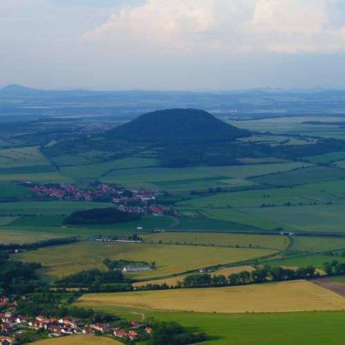 Let nad České středohoří